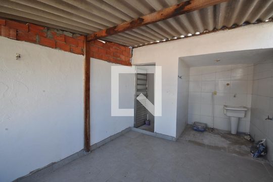 Área de Serviço de casa para alugar com 1 quarto, 45m² em Vila Gustavo, São Paulo