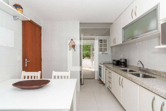 Casa de Condomínio à venda com 4 quartos, 154m² em Freguesia (jacarepaguá), Rio de Janeiro