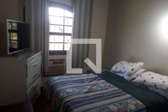 Casa de Condomínio à venda com 5 quartos, 350m² em Taquara, Rio de Janeiro