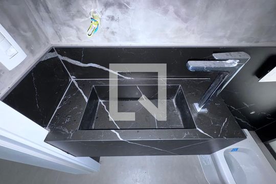 Lavabo de casa de condomínio à venda com 5 quartos, 510m² em Barra da Tijuca, Rio de Janeiro