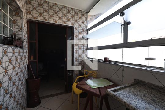 Área gourmet de casa à venda com 3 quartos, 231m² em Vila Vitória, Santo André