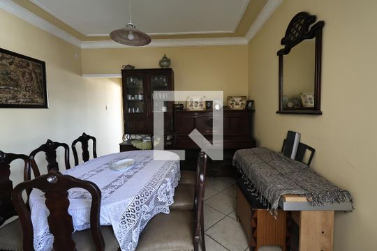 Sala de Jantar de casa à venda com 3 quartos, 231m² em Vila Vitória, Santo André