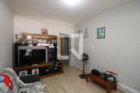 Casa à venda com 3 quartos, 130m² em Vila Mendes, São Paulo