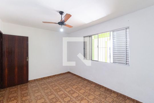Quarto de casa à venda com 4 quartos, 300m² em Padroeira, Osasco