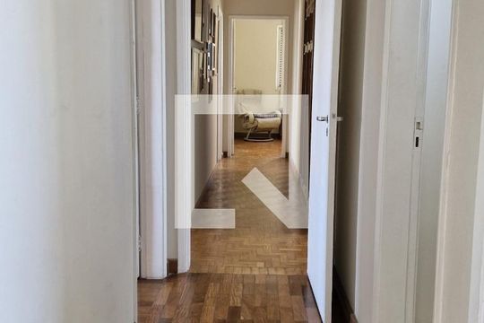 Corredor de apartamento à venda com 4 quartos, 188m² em Perdizes, São Paulo
