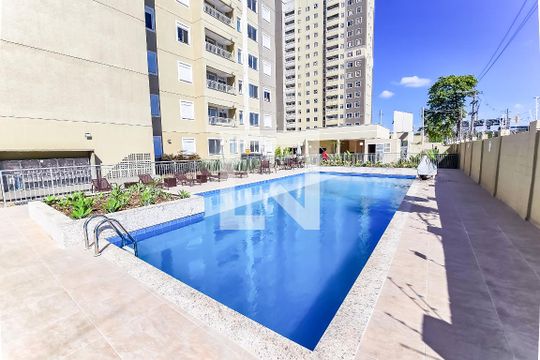 Área comum - Piscina de apartamento para alugar com 2 quartos, 40m² em Del Castilho, Rio de Janeiro