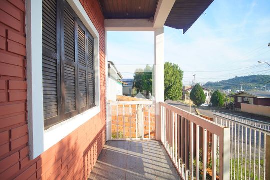 Varanda de casa para alugar com 2 quartos, 200m² em São Jorge, Novo Hamburgo