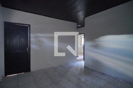 Casa para alugar com 2 quartos, 200m² em São Jorge, Novo Hamburgo