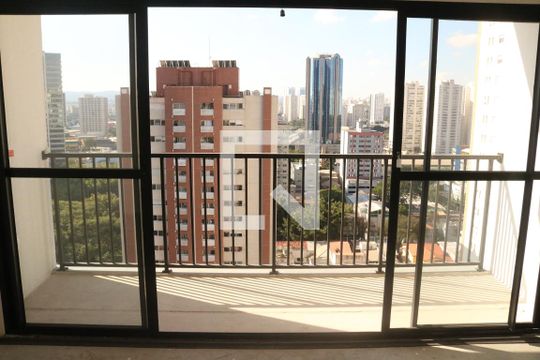 Varanda de kitnet/studio à venda com 1 quarto, 27m² em  Água Branca , São Paulo