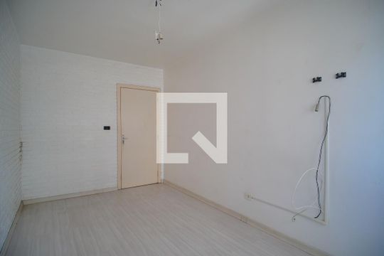Quarto  de apartamento à venda com 1 quarto, 45m² em Centro, São Leopoldo