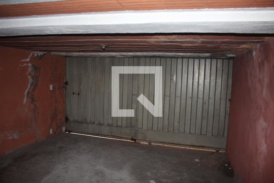 Garagem de casa à venda com 2 quartos, 280m² em Jk, Contagem