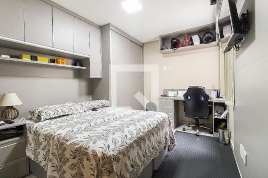 Suíte 1  de casa de condomínio à venda com 2 quartos, 72m² em Vila Carmosina, São Paulo