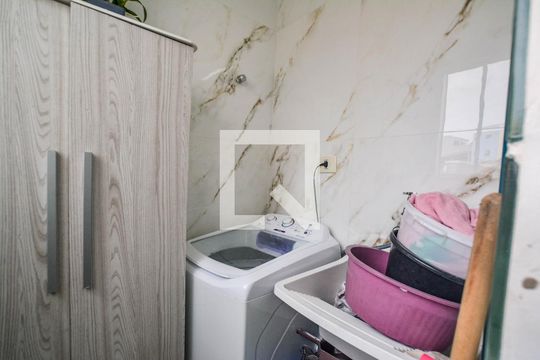  Área de Serviço de apartamento para alugar com 2 quartos, 80m² em Vila Silvestre, Santo André