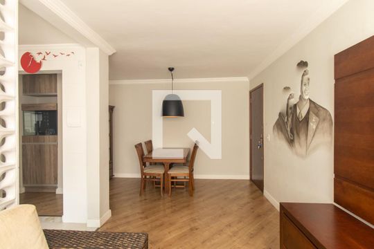 Sala de apartamento para alugar com 2 quartos, 60m² em Portão, Curitiba