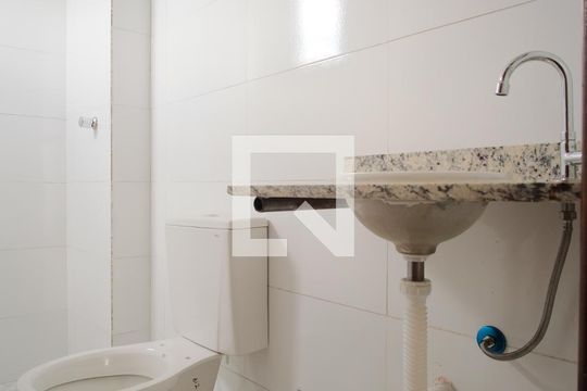 Banheiro de apartamento à venda com 2 quartos, 61m² em Vila Lais, São Paulo