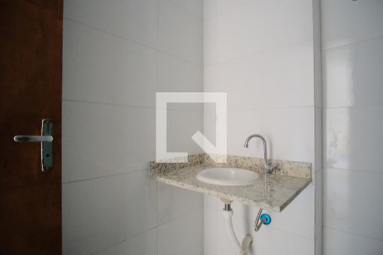 Banheiro de apartamento à venda com 2 quartos, 47m² em Vila Lais, São Paulo