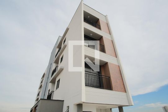 Fachada de apartamento à venda com 2 quartos, 40m² em Vila Lais, São Paulo