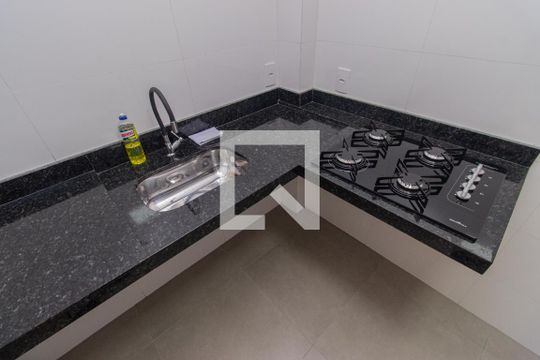 Cozinha e Área de Serviço de kitnet/studio à venda com 1 quarto, 33m² em Liberdade, São Paulo