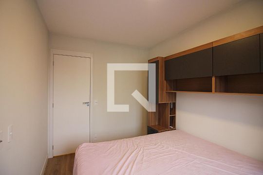 Quarto 2 de apartamento para alugar com 2 quartos, 58m² em Vila Mussolini, São Bernardo do Campo