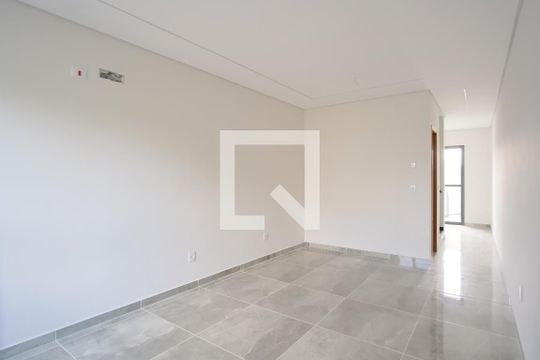 Sala de casa à venda com 3 quartos, 134m² em Vila Araguaia, São Paulo