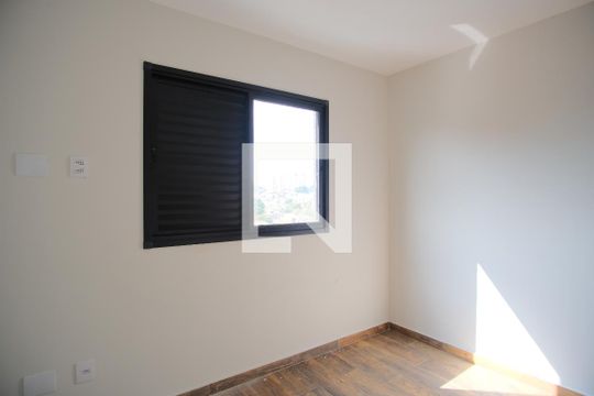 Quarto 1 de casa à venda com 3 quartos, 134m² em Vila Araguaia, São Paulo