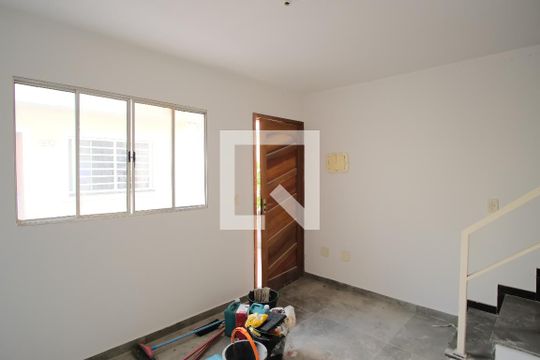 Casa de Condomínio à venda com 2 quartos, 58m² em Vila Uniao (zona Leste), São Paulo