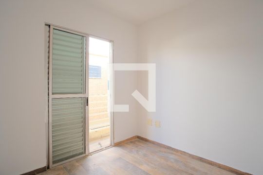 Suíte 1 de casa de condomínio à venda com 2 quartos, 58m² em Vila Uniao (zona Leste), São Paulo