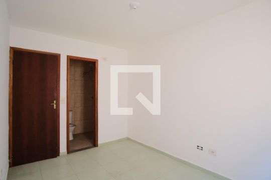Suíte 2 de casa de condomínio à venda com 2 quartos, 70m² em Vila Uniao (zona Leste), São Paulo