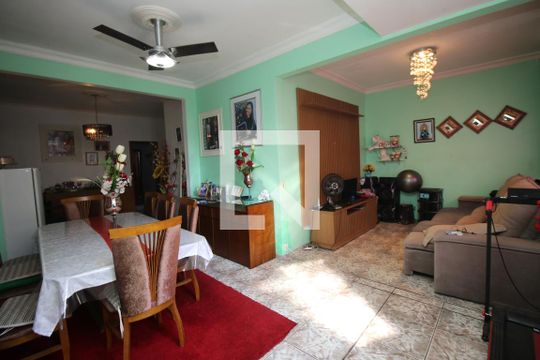 Casa à venda com 3 quartos, 180m² em Vaz Lobo, Rio de Janeiro