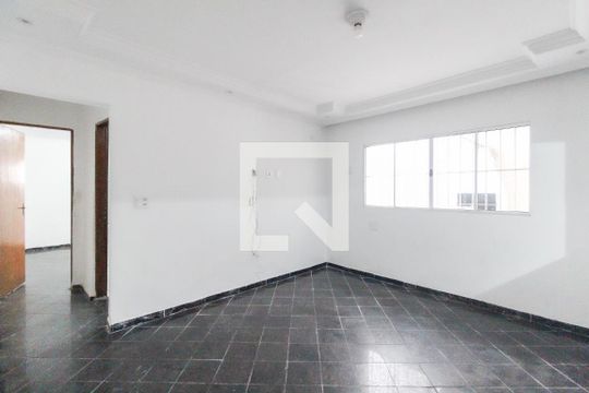 Sala de casa à venda com 4 quartos, 175m² em Jardim Ipanema (sao Miguel), São Paulo