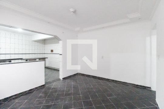 Sala de casa à venda com 4 quartos, 175m² em Jardim Ipanema (sao Miguel), São Paulo