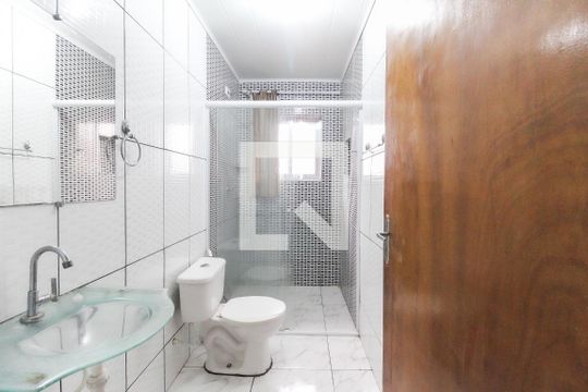 Banheiro  de casa à venda com 4 quartos, 175m² em Jardim Ipanema (sao Miguel), São Paulo