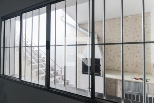 Vista Sala  de casa à venda com 4 quartos, 175m² em Jardim Ipanema (sao Miguel), São Paulo
