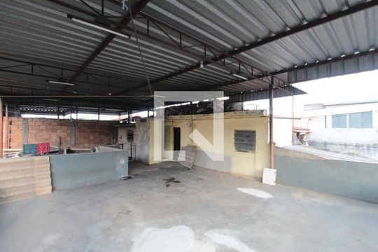 Terraço de casa à venda com 3 quartos, 150m² em Primeiro de Maio, Belo Horizonte