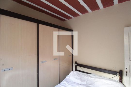 Quarto 1 de casa à venda com 3 quartos, 150m² em Primeiro de Maio, Belo Horizonte
