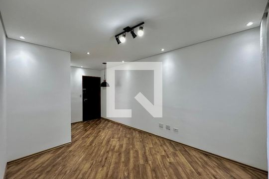 Sala de apartamento à venda com 2 quartos, 54m² em Vila das Belezas, São Paulo