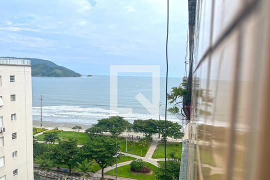 Vista da Sala de apartamento para alugar com 1 quarto, 52m² em Aparecida, Santos