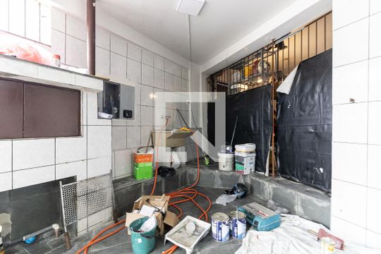 Área de Serviço de casa para alugar com 2 quartos, 80m² em Jardim Maria Estela, São Paulo