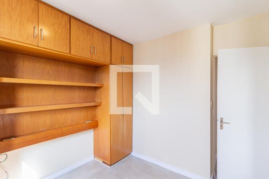 Quarto 2 de apartamento para alugar com 3 quartos, 64m² em Vila Yara, Osasco