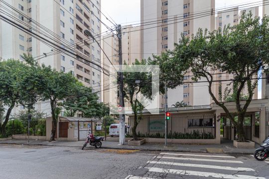 Fachada de apartamento para alugar com 3 quartos, 64m² em Vila Yara, Osasco