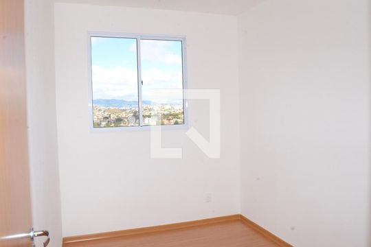 Quarto 1 de apartamento para alugar com 2 quartos, 41m² em São Gabriel, Belo Horizonte