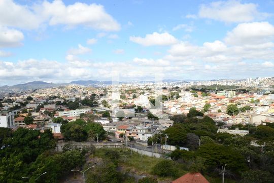 Vista da Sala/Cozinha de apartamento para alugar com 2 quartos, 41m² em São Gabriel, Belo Horizonte