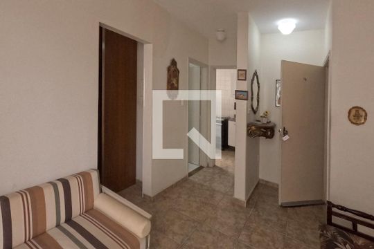 Sala de apartamento para alugar com 1 quarto, 45m² em Embaré, Santos