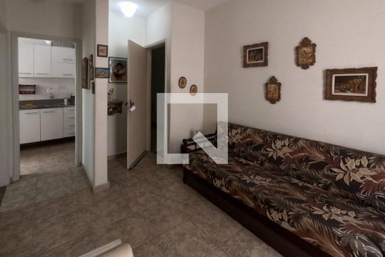 Sala de apartamento para alugar com 1 quarto, 45m² em Embaré, Santos