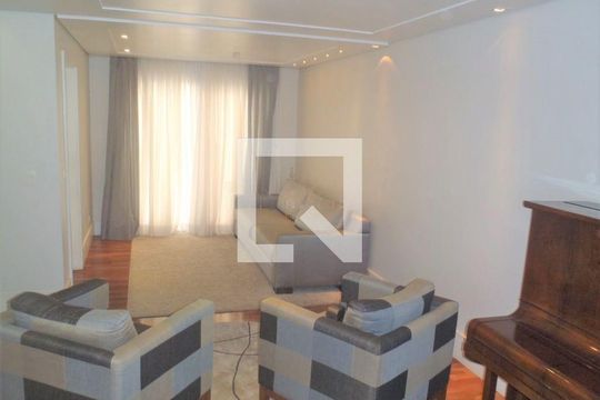 Casa à venda com 4 quartos, 205m² em Jardim Colombo, São Paulo