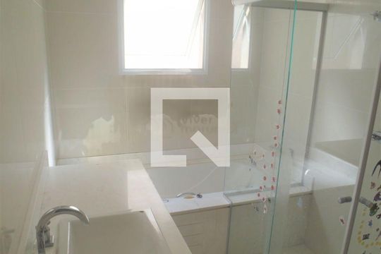 Casa à venda com 4 quartos, 205m² em Jardim Colombo, São Paulo