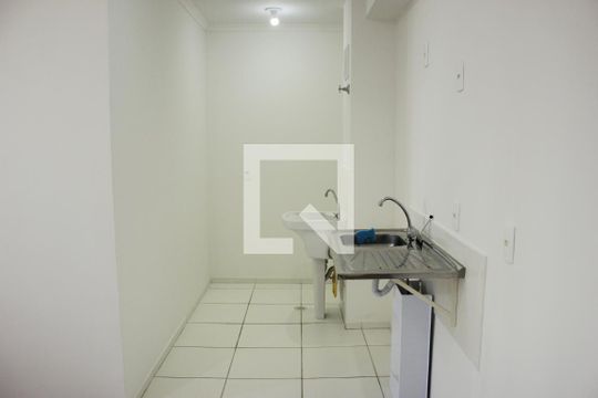 Cozinha/área de serviço de apartamento para alugar com 2 quartos, 36m² em Vila das Bandeiras, Guarulhos