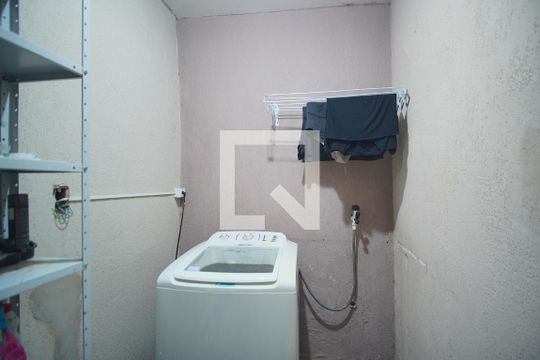 Área de Serviço de casa à venda com 5 quartos, 300m² em Santa Maria Goretti, Porto Alegre