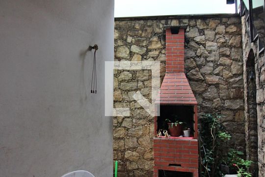 Churrasqueira de casa para alugar com 4 quartos, 217m² em Vila Caminho do Mar, São Bernardo do Campo