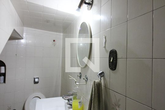 Lavabo de casa para alugar com 4 quartos, 217m² em Vila Caminho do Mar, São Bernardo do Campo